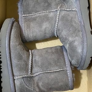Gray Uggs